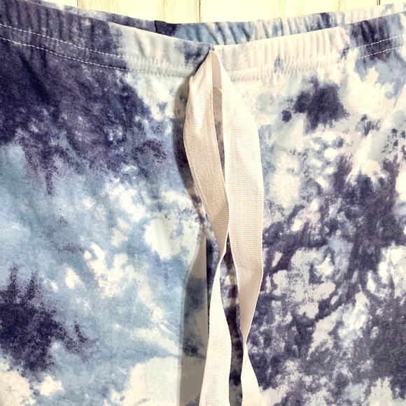 ☁️ Cozy PJ’s ☁️ - Picture 3 of 4